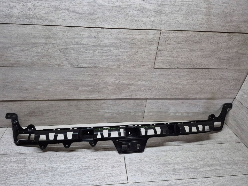 фото №1, 14211. jeep compass ii направляющая бампер задняя 53436236