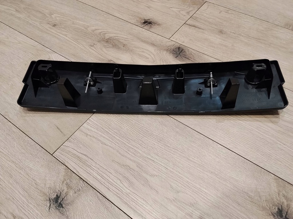 фото №9, Рамка основание номерного знака регистрационный бампера mazda cx-3 cx3 dd1l50171