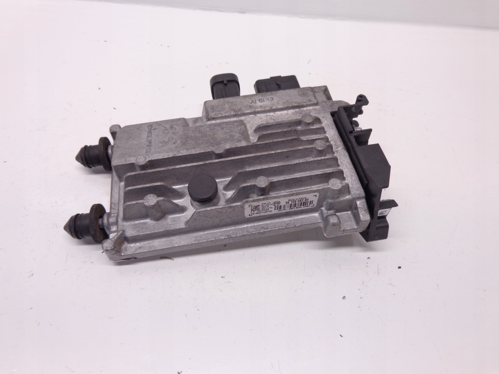 Купить Peugeot 3008 2 блок управления модуль запуск стоп 9810858380