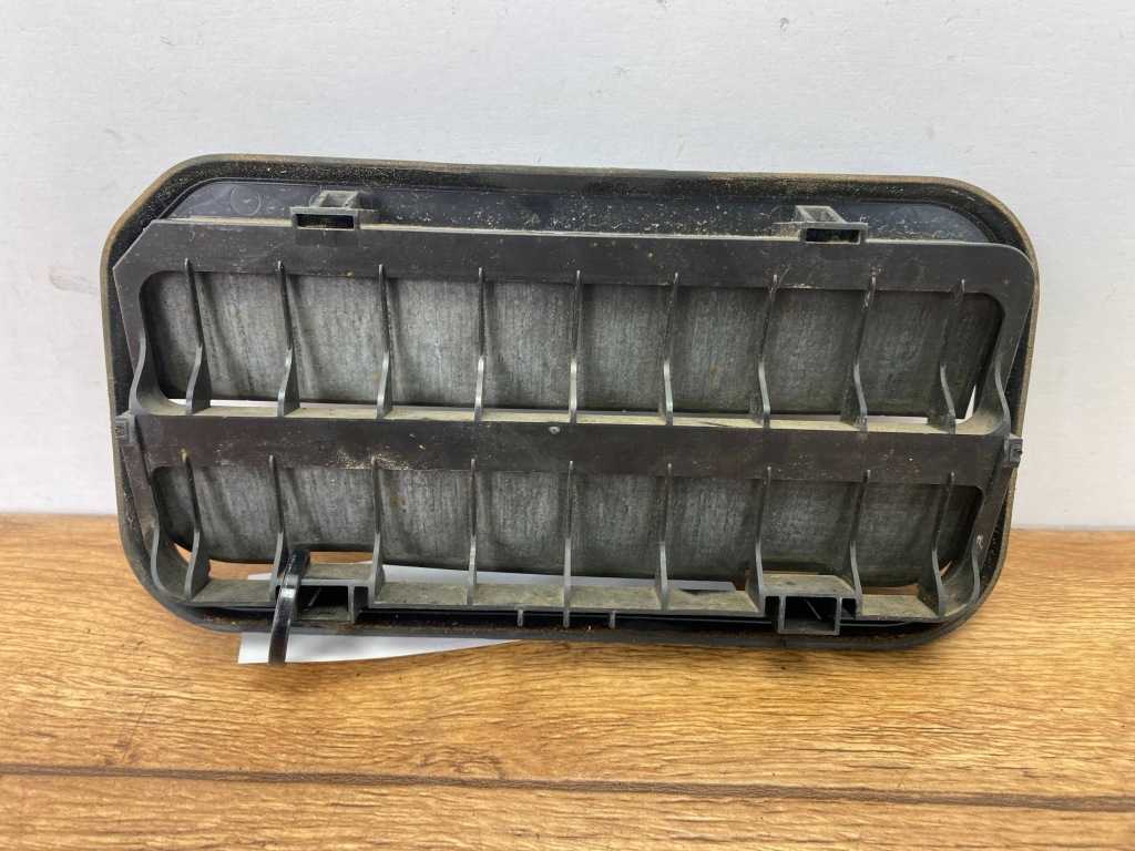 Решітка вентиляційна cadillac cts 3 2014+ в Україні