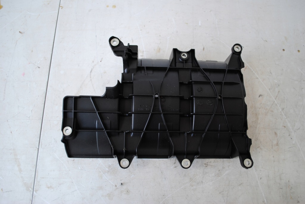 Купити Кронштейн a6421800785 mercedes benz