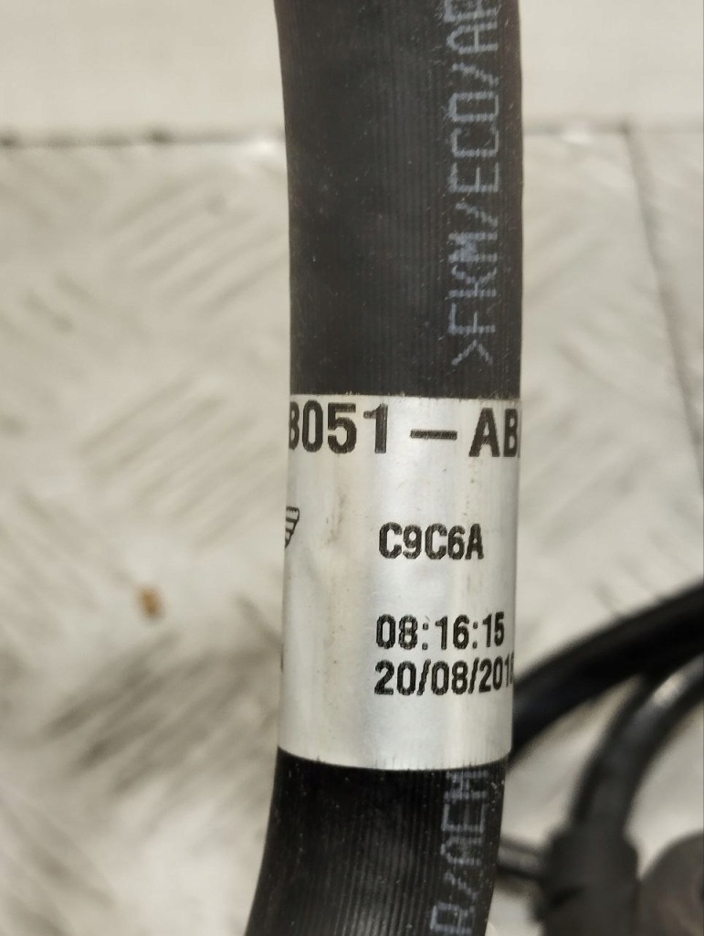 Труба распределителя топливной  aston martin db11 2019 hy539b051ab Киев