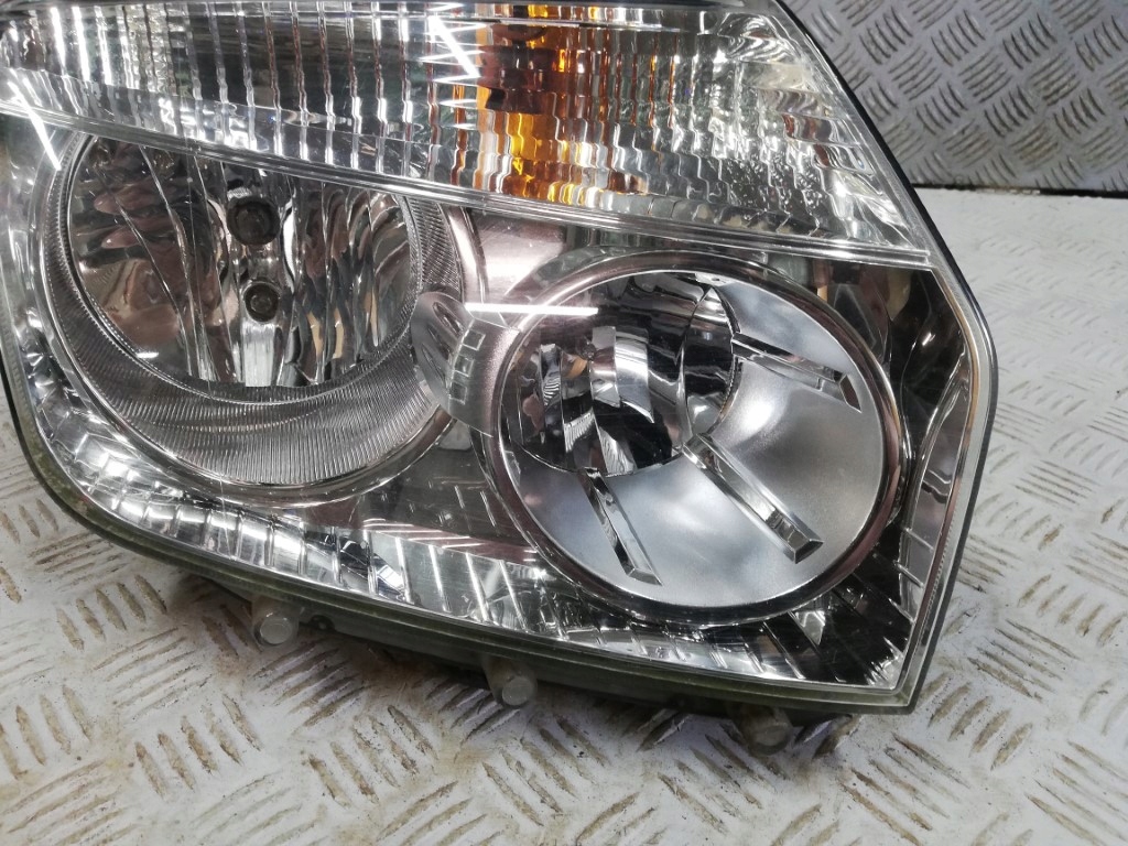 фото №9, Dacia duster i лампа передняя правая anglik