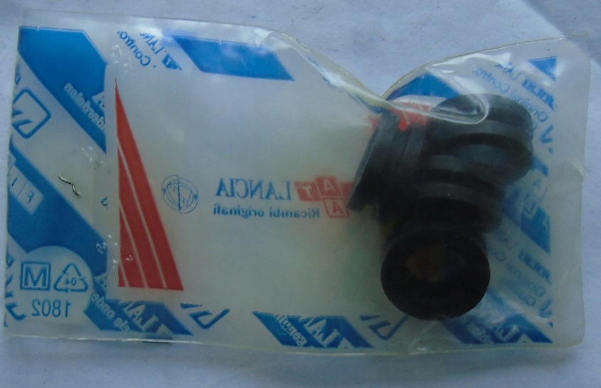 фото №2, Втулка гнучка троси гальма punto