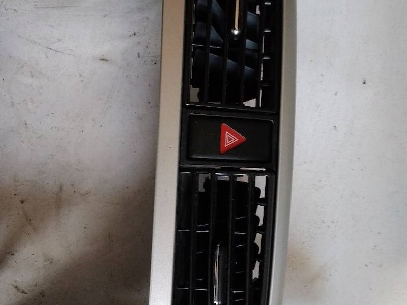 фото №7, Ґрати обдув 7382159j2 suzuki liana