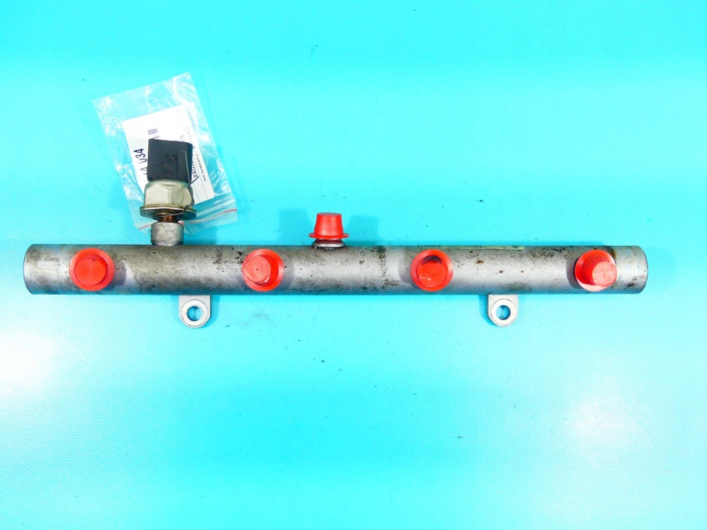 фото №1, Молдинг упорскування датчик audi q7 i 4l 4.2 tdi