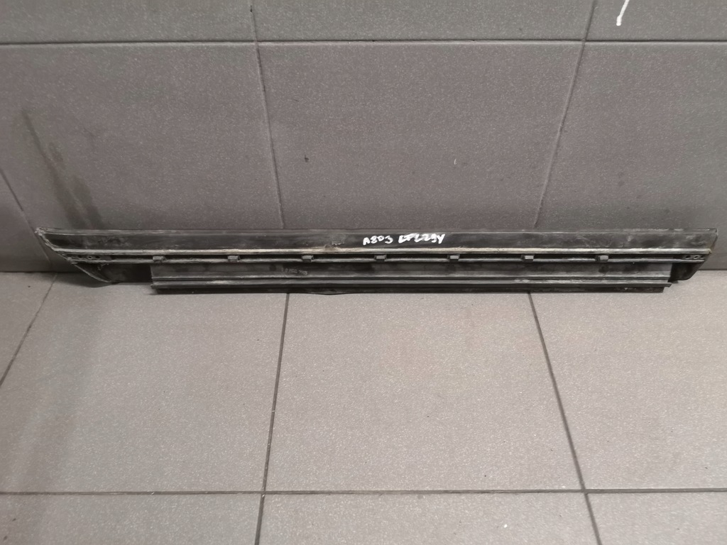 фото №8, Молдинг двері лівий задня audi a8 d3 lz9y