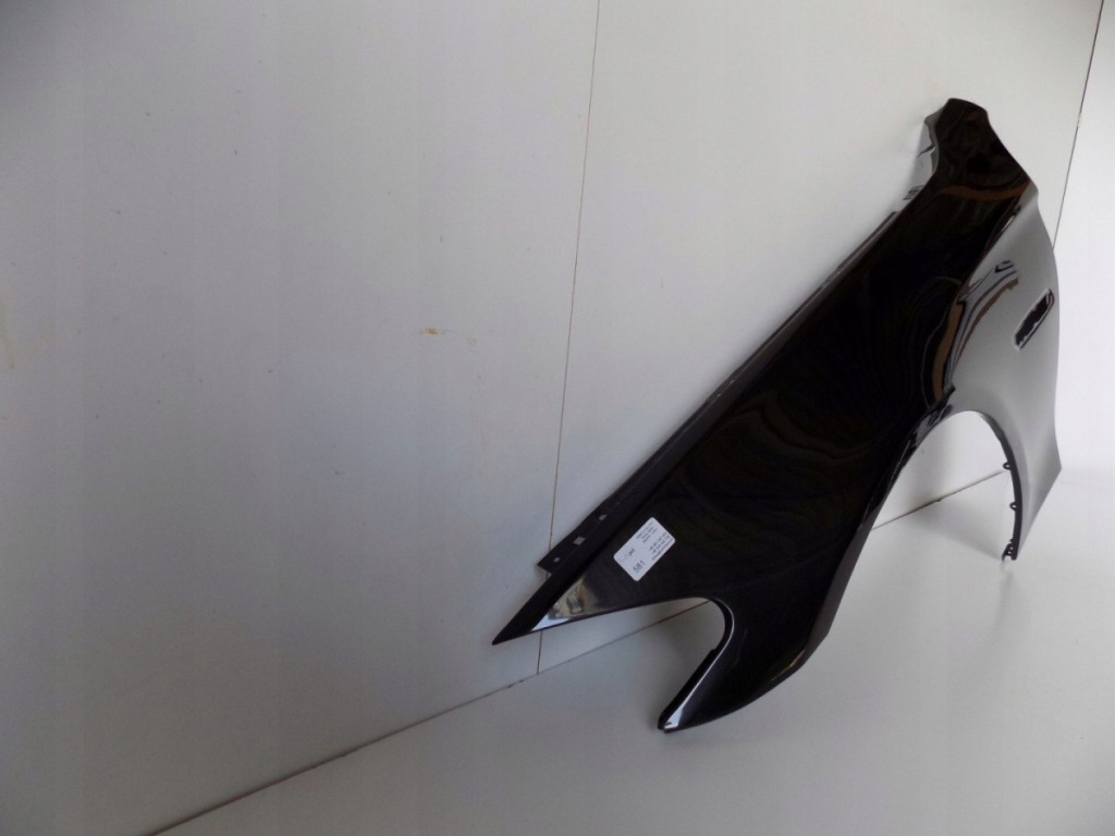 Bmw 5 f10 f11 - крыло  левое  b39 - 0581 с Разборки