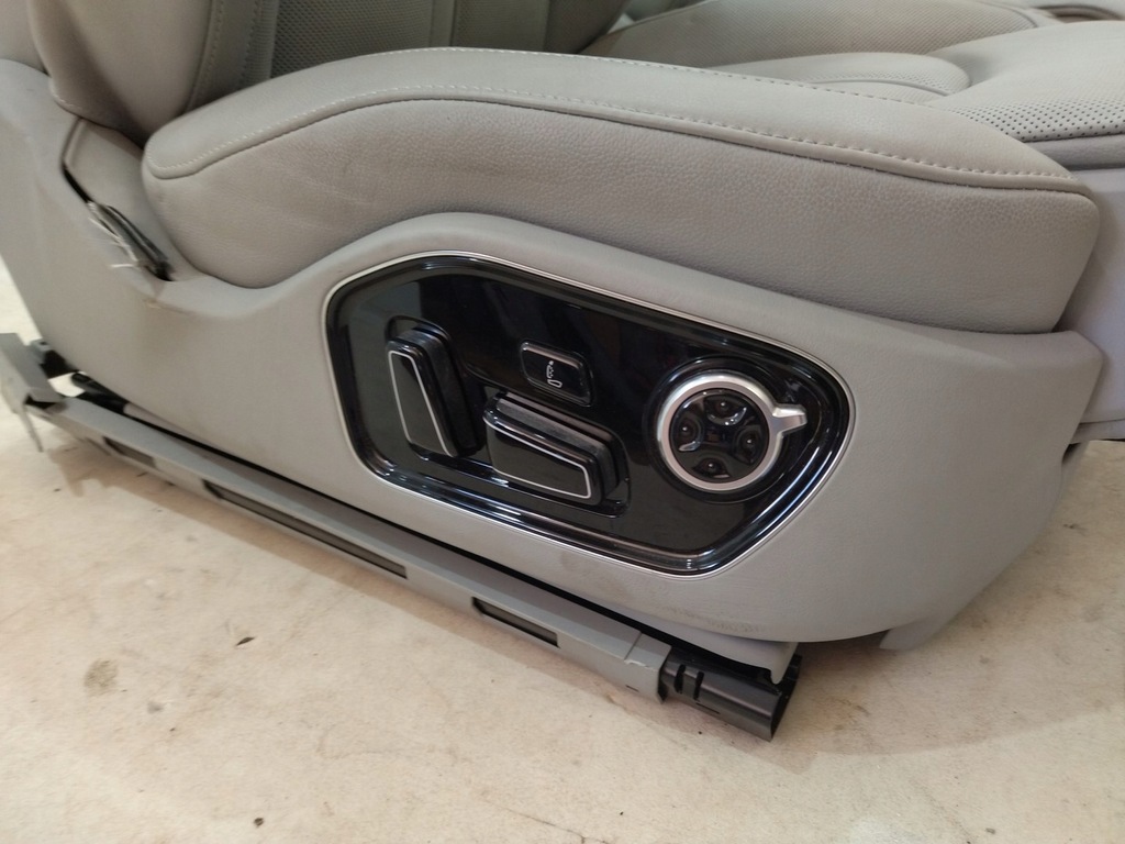 фото №11, Обивка сиденья заднее сиденье кожа audi a8 d4 2010-2018r