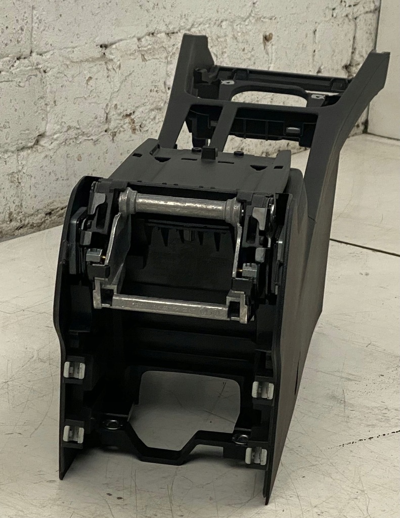 фото №10, 2020 volkswagen arteon консоль середня 3g8863241