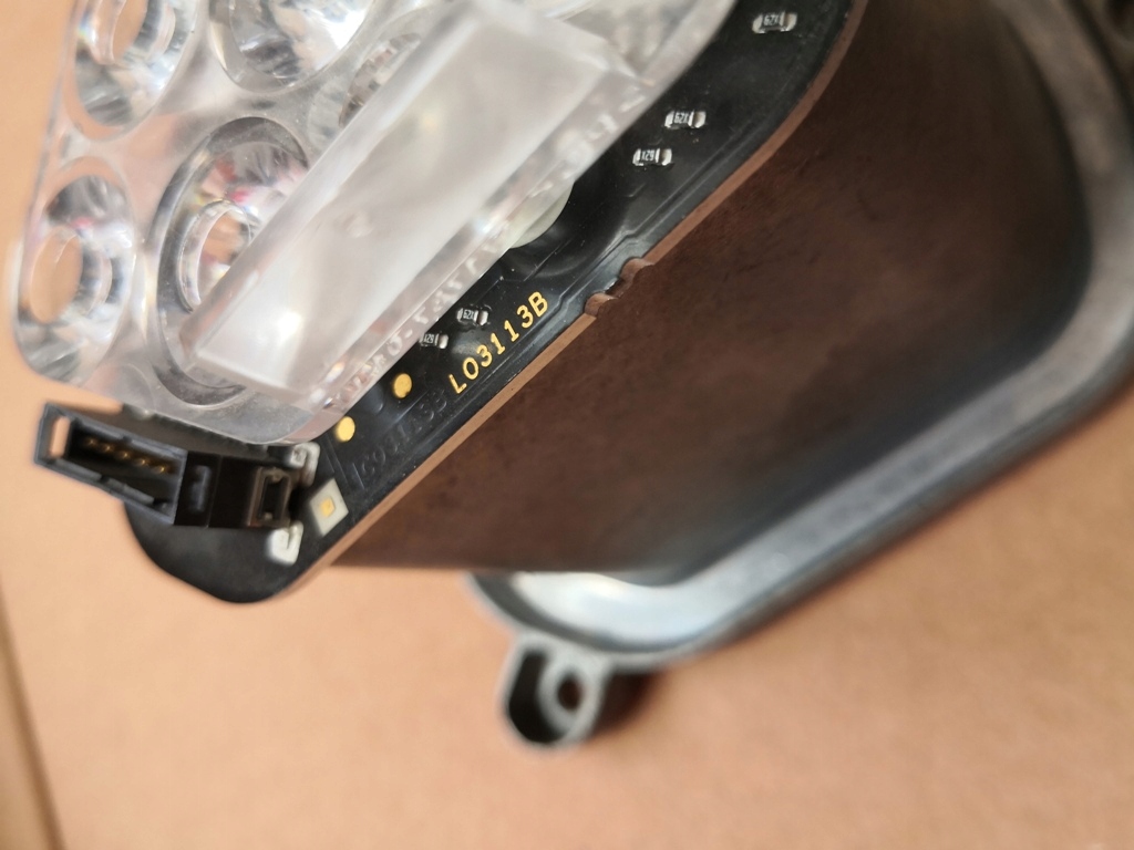 фото №10, Модуль лівий поворотник вкладка led do bmw 5 gt f07 2009-2013