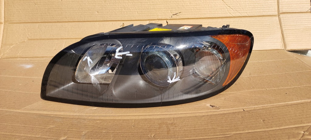 фото №1, Лампа перед volvo c70 ii