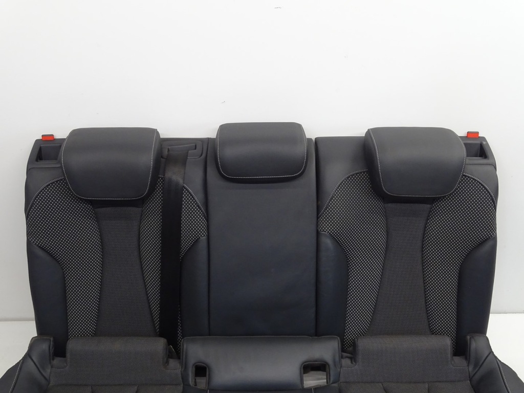 Kpl сидіння заднє сидіння оббивка шкіра напівшкіра audi a3 8v 5d sb 5двері s-line Ціна