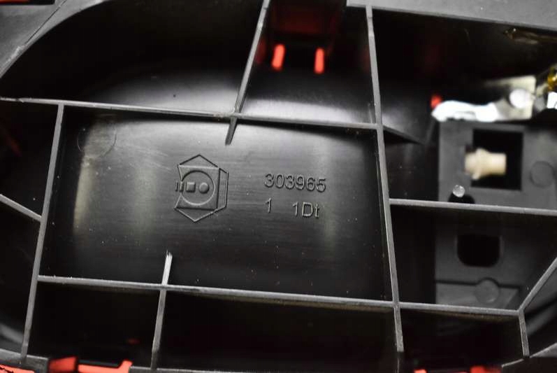фото №8, Ручка внутренняя правая перед 96555516vd peugeot 207 lift 09-13