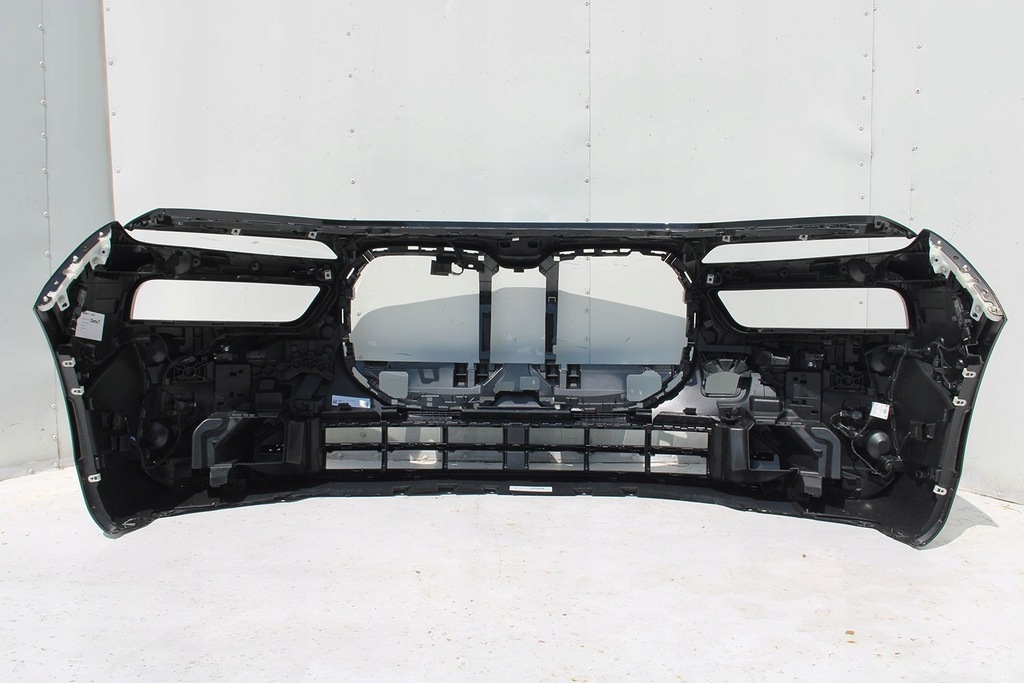 фото №8, Bmw 7 g70 бампер передний перед 475 black-sapphire