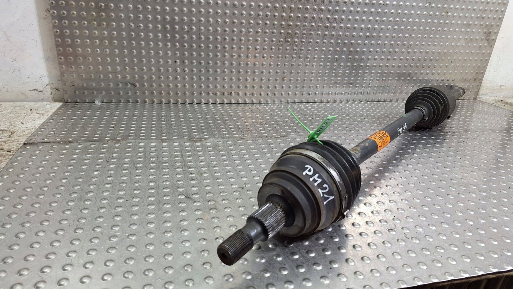 Приводной вал правый перед a1643302401 mercedes ml w164 3.0 cdi 4matic Доставка