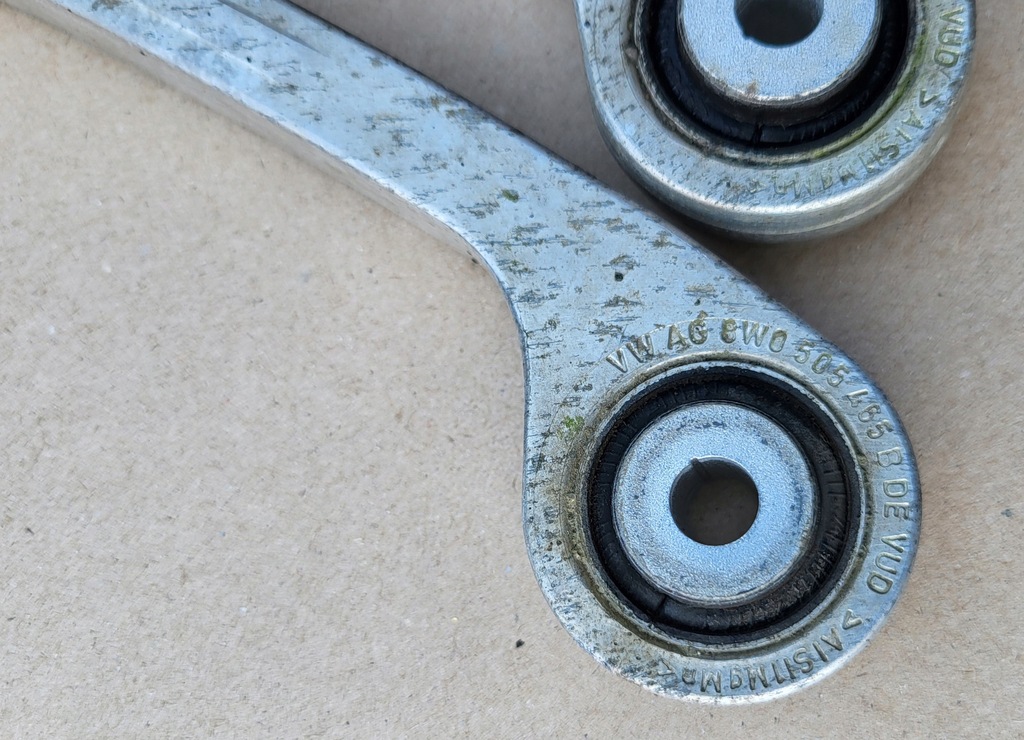 фото №11, Соединитель тяга стабилизатора задняя заднего audi a4 b9 a5 s5 f5 8w оригинальный номер