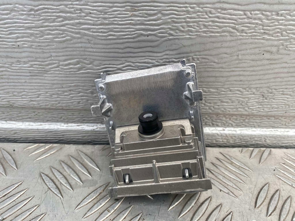 Купить Renault arkana камера радар датчик стекло 284623677r