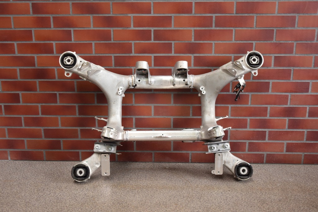 фото №6, Подрамник подрамник подрамник задняя bmw 5 g30 280km