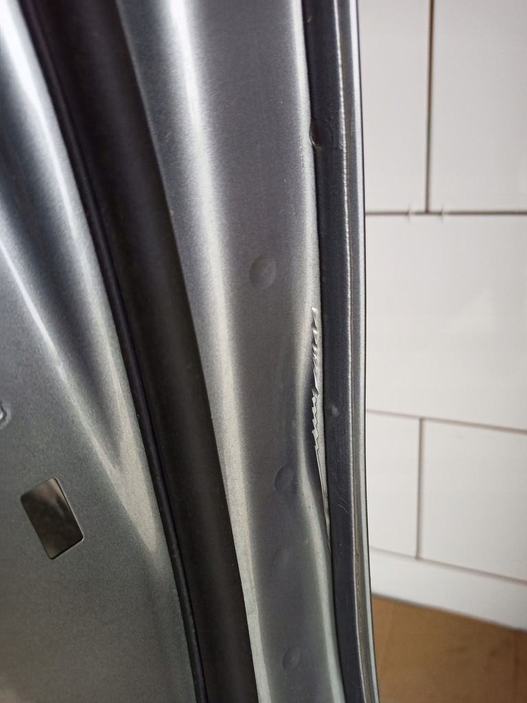 фото №9, Mercedes-benz оригінальний номер a205 732 04 10 двері задні p