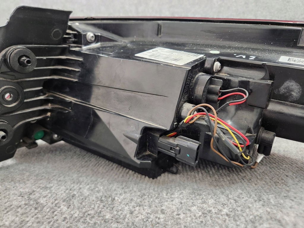 Купить Фара задняя задний  левая led - renault megane iv седан 2016-2020