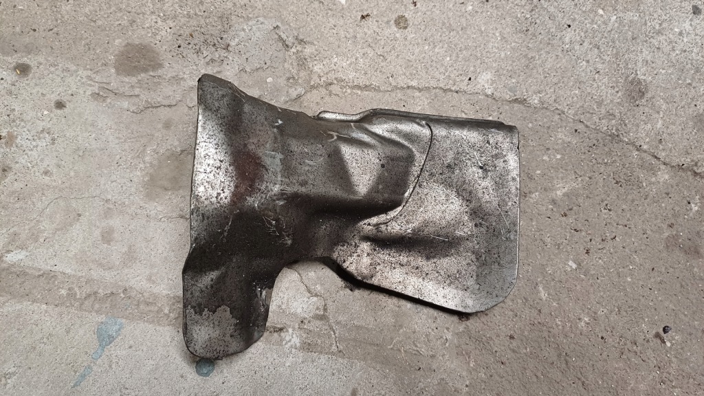 фото №1, Mercedes w212 2.2 cdi захист теплова a6510960168