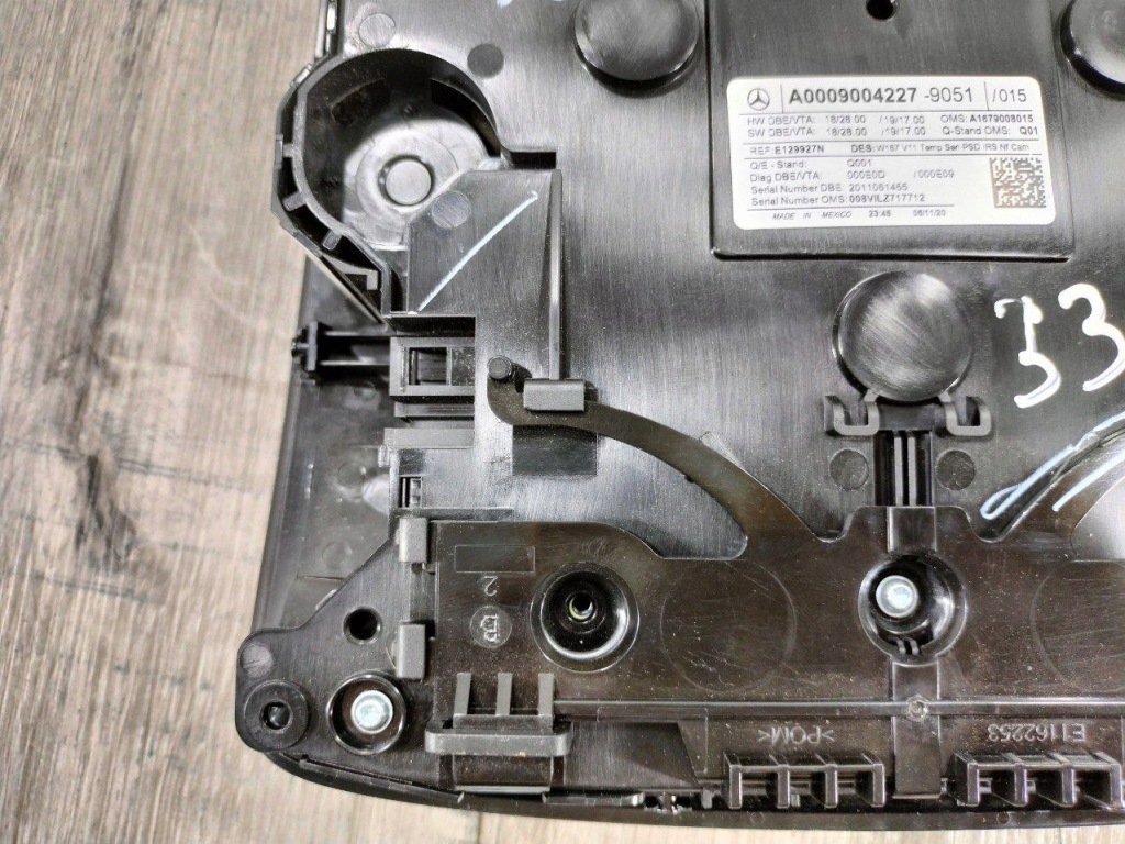 фото №13, Mercedes gle w167 лампа потолочный a0009004227-9051