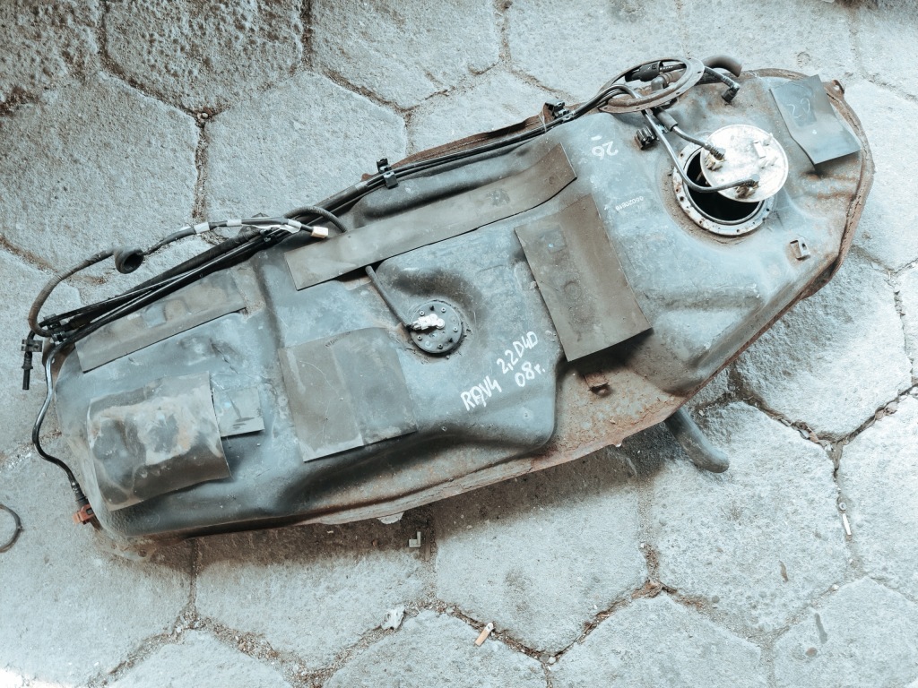 фото №1, Bak бак пального toyota rav4 iii 05-12r.
