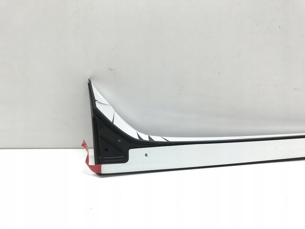 фото №7, Молдинг скло кришки skoda karoq 17- 57a827932 оригінал