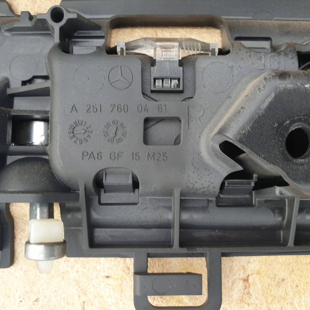 фото №16, Обшивка обивка дверь правый задняя mercedes r w251 long оригинальный номер eu