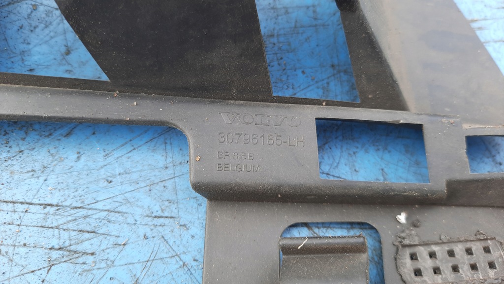 фото №4, Направляющая бампера левый перед volvo xc60 30796165