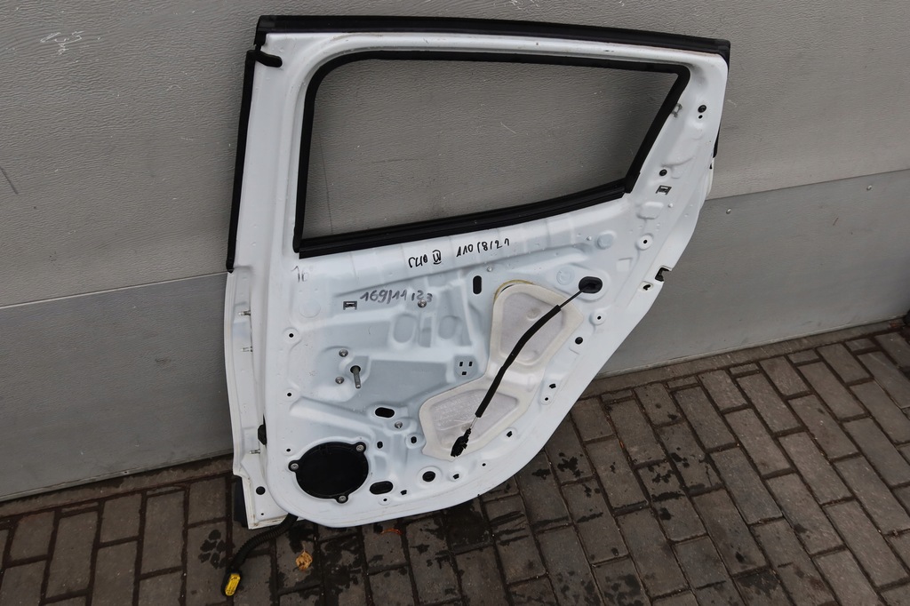 фото №11, Дверь правый задняя clio iv