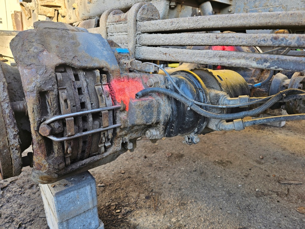 Купити Супорт задній задній правий wabco renault midlum dxi диски 17.5 06-14 rok