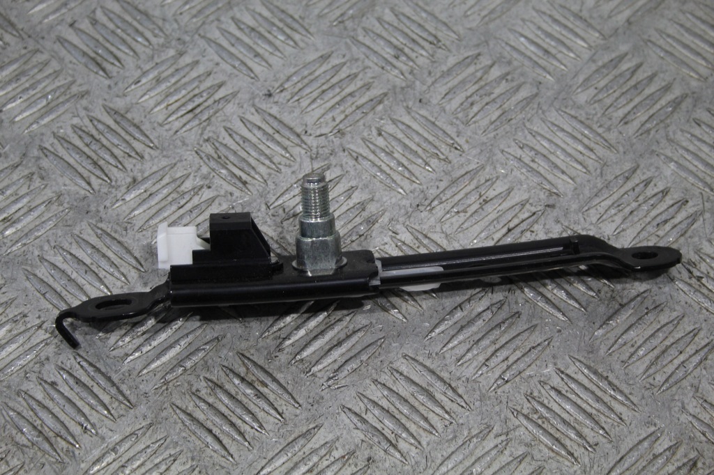 фото №1, Регулировка ремней безопасности lexus nx 300h lift