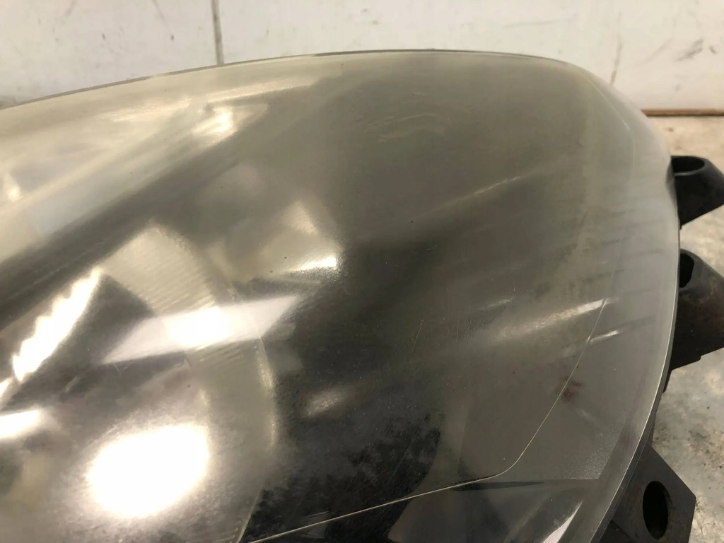 фото №3, Лампа правий перед renault scenic iii 89902925