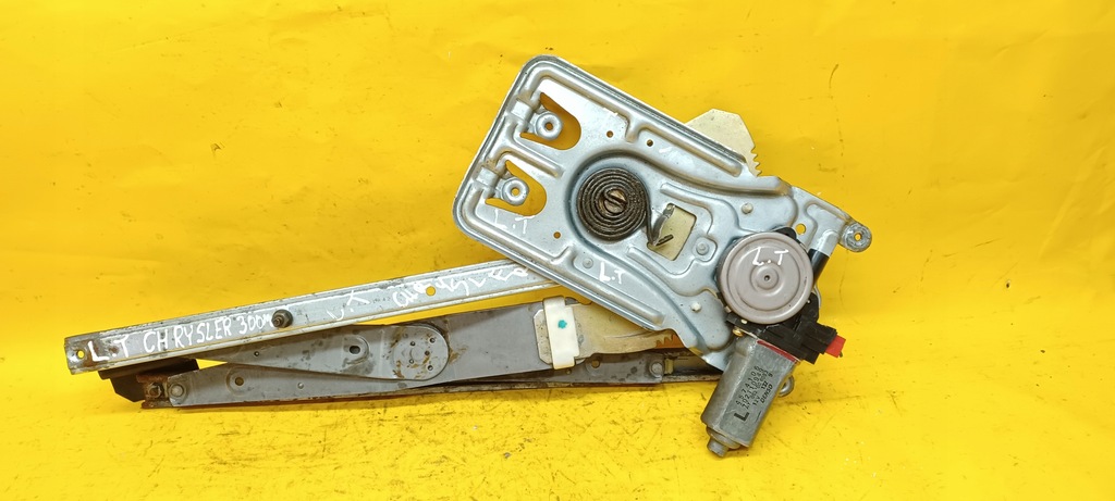 фото №10, Подъемник стекло el. левый задняя chrysler 300m 4574106