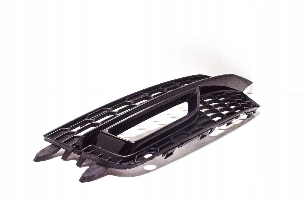 фото №7, Audi a5 8t левая решётка противотуманная 8t0807681p01c 8t0807681poryginalna