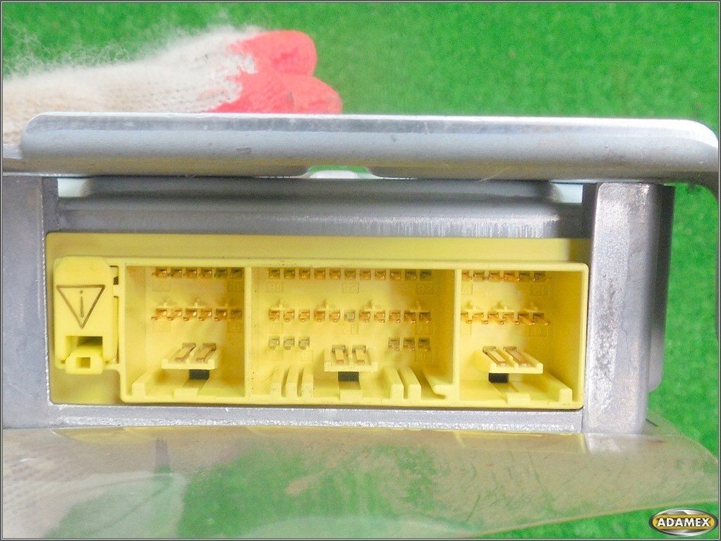 фото №5, Subaru forester i 2.0 02r датчик подушка безопасности 98221fc200