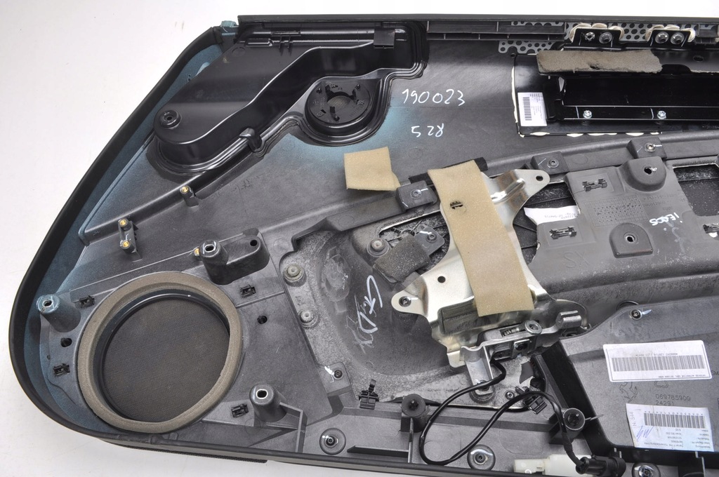 фото №7, Ferrari california 4.3 обшивка дверь 3720129002 069785900