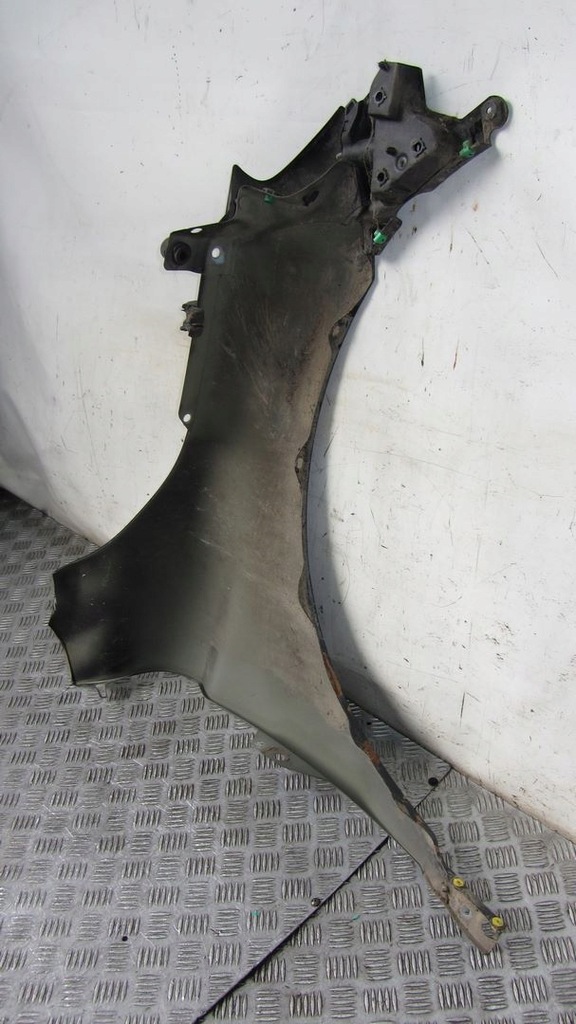 фото №7, Volvo xc60 крыло левый перед 717- 08-13