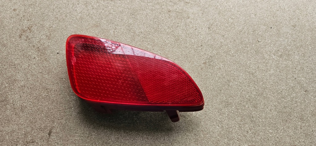 фото №1, Отражатель правый задняя ford fiesta 7 h1bb-13b414-ac