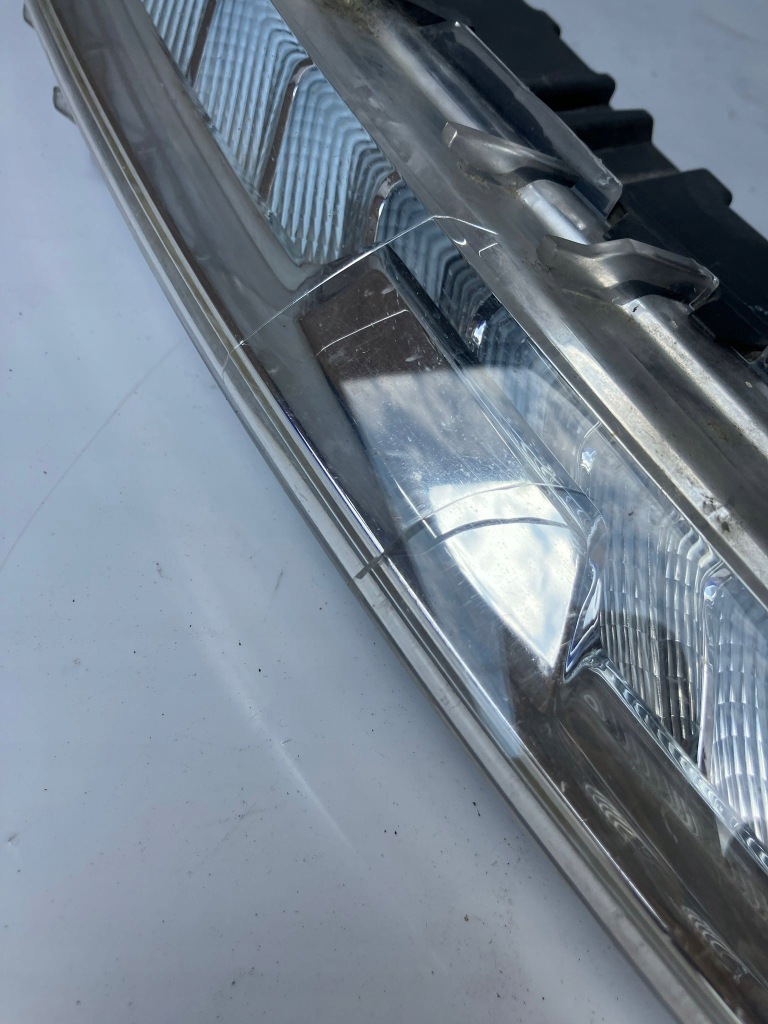 Led drl правый c4 picasso 2 9676036480 Цена