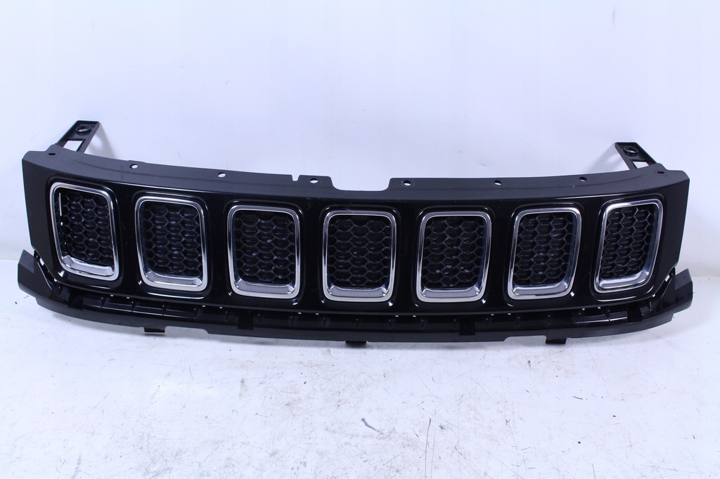 фото №1, Решётка радиатора решётка радиатора бампера перед jeep compass ii