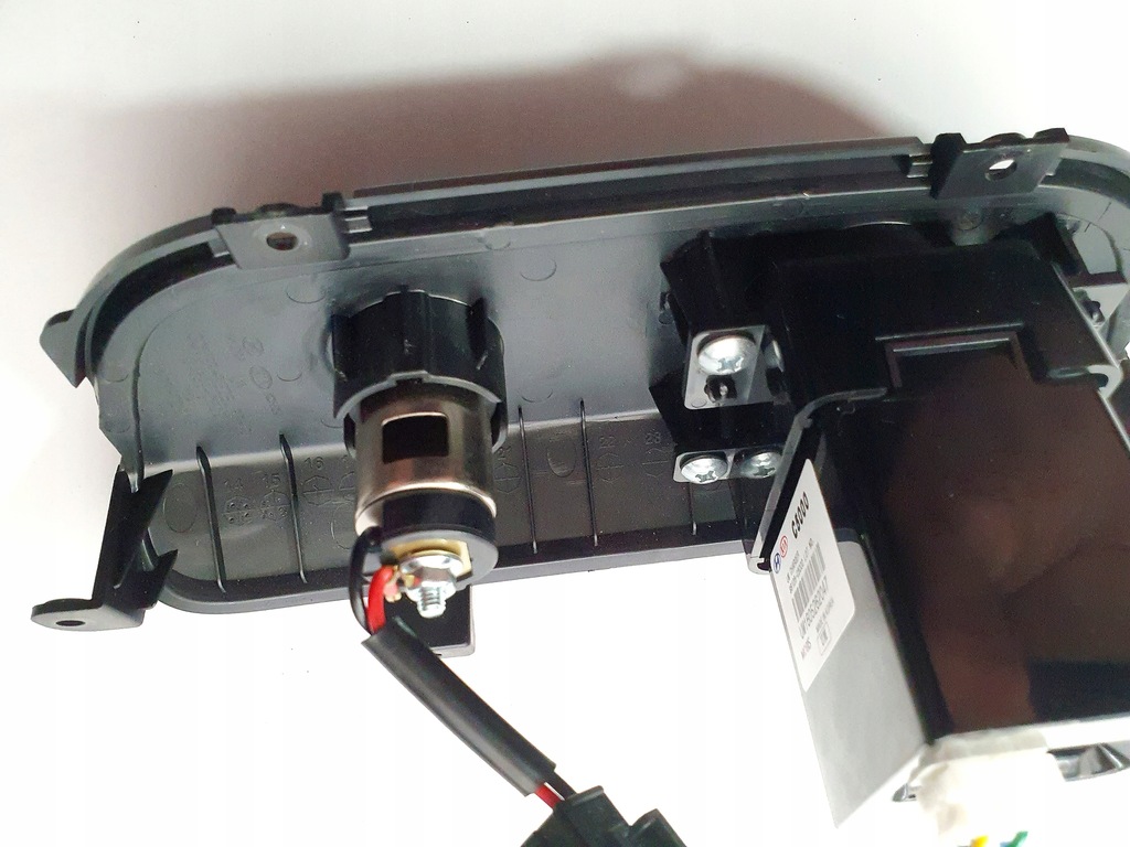 фото №9, Разъём зарядки usb 12v 180w kia sorento iii 15-
