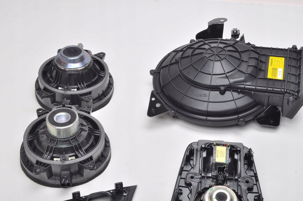 фото №14, Volvo xc60 2023 rok динаміки аудіосистема комплект динаміків bowers wilkins