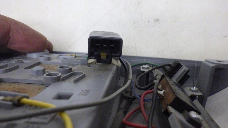 фото №4, Лампа освітлення кабіни canter fuso viii 20 rok