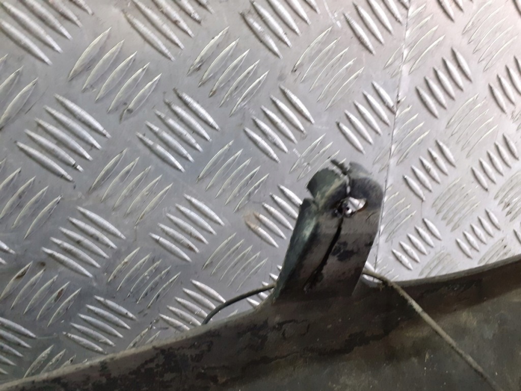 Бампер задняя renault megane 2 nv676 hb Оригинал