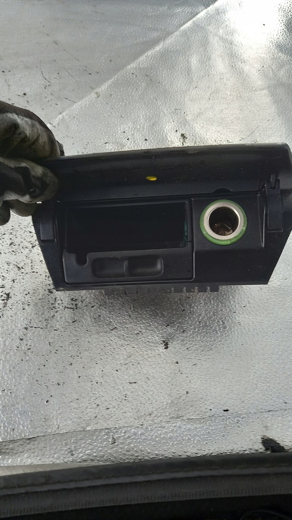 фото №1, Пепельница ford focus mk2 05r kombi