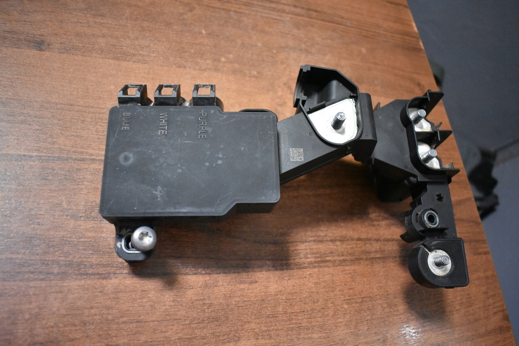 фото №1, Распределитель тока bmw 1