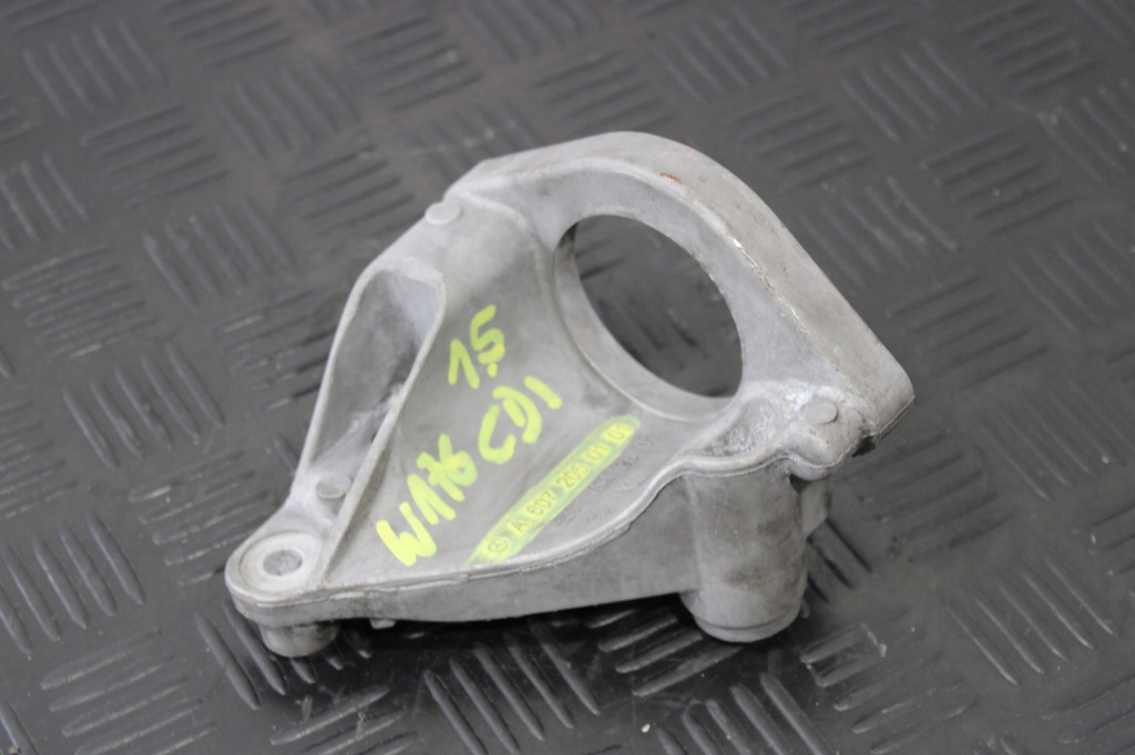 фото №1, Кронштейн підпора піввісь a-klasa w176 a6072050101